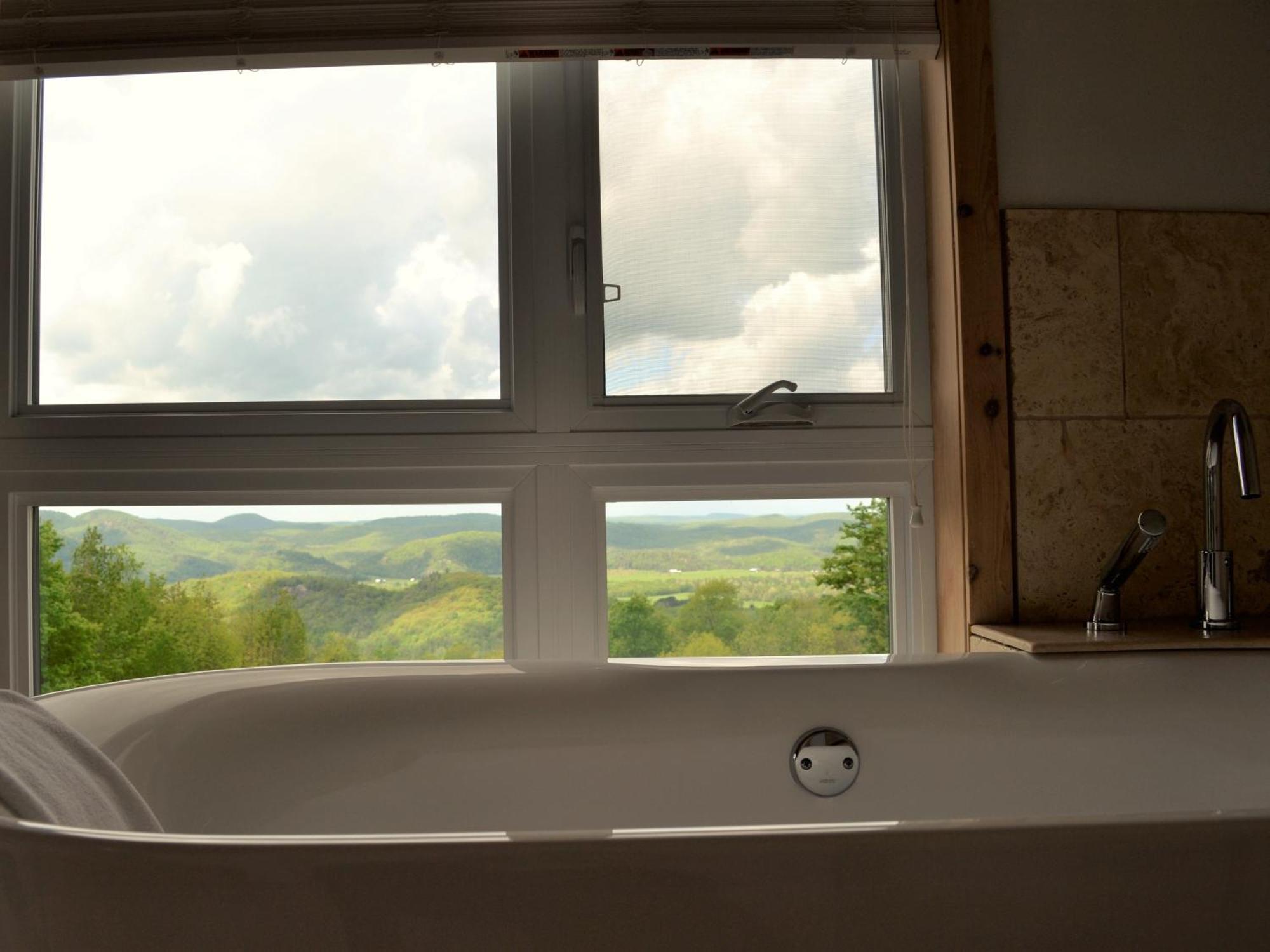 Eco Spa Highland Grenville-Sur-La-Rouge 객실 사진
