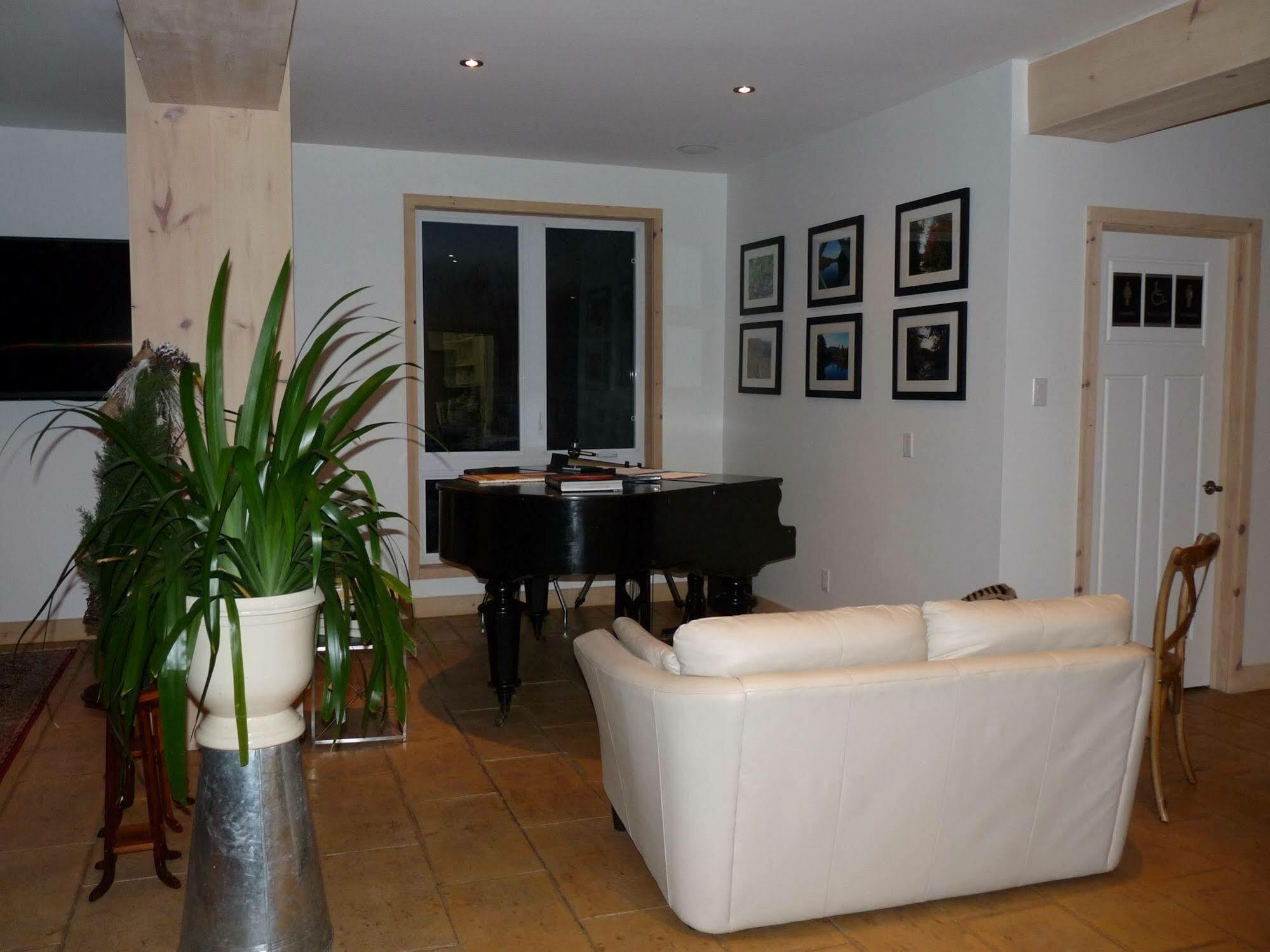 Eco Spa Highland Grenville-Sur-La-Rouge 외부 사진